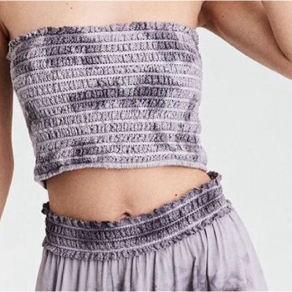 AE SMOCKED LACE TUBE TOP